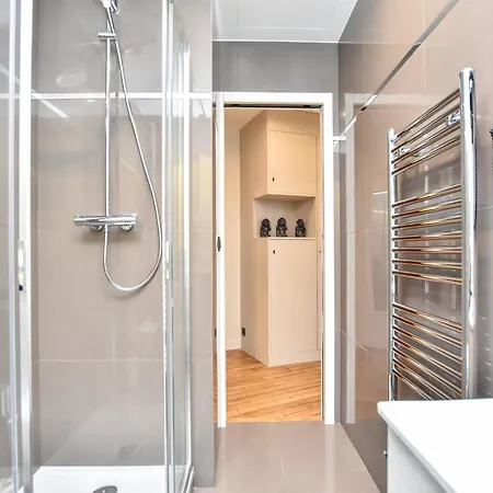 아파트 Bright - 1br 4p - Near Opera Garnier 파리